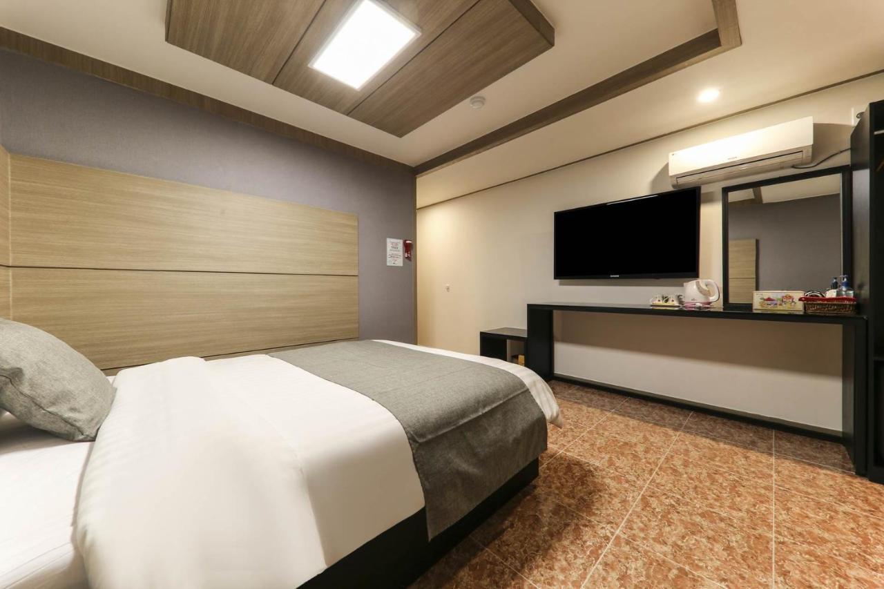 Major Hotel Jeju Exterior foto