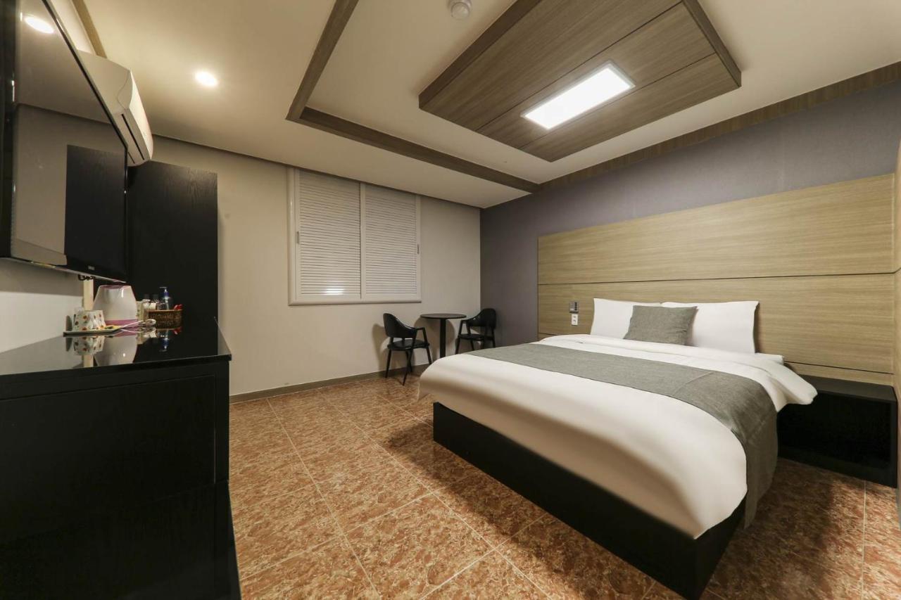 Major Hotel Jeju Exterior foto